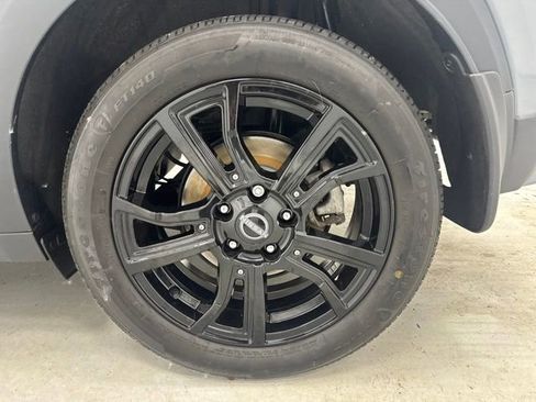 Used 2023 Nissan Kicks SV w/ Exterior Package FWD image 30