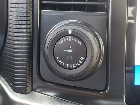 Certified 2025 Ford F150 King Ranch AWD/4WD image 29
