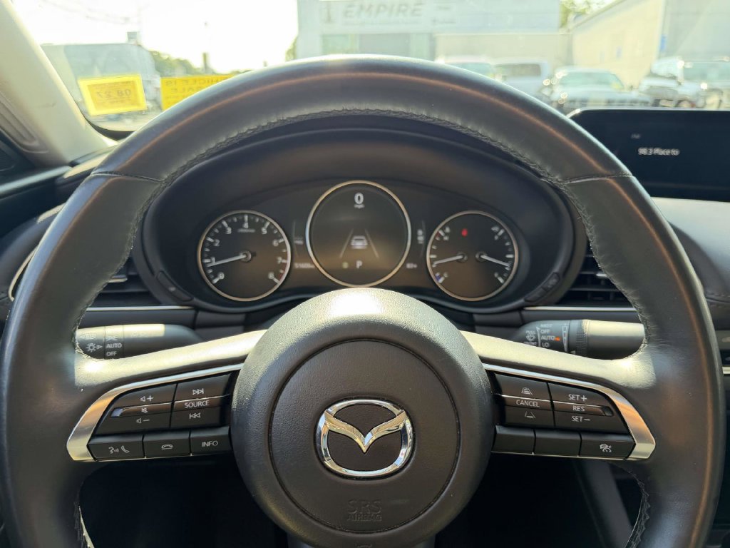 Used 2024 MAZDA MAZDA3 s FWD image 35