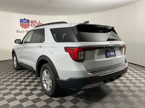New 2026 Ford Explorer Active w/ Active Comfort Package RWD image 5