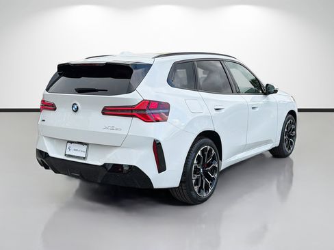 New 2026 BMW X3 xDrive30i w/ Premium Package AWD/4WD image 3