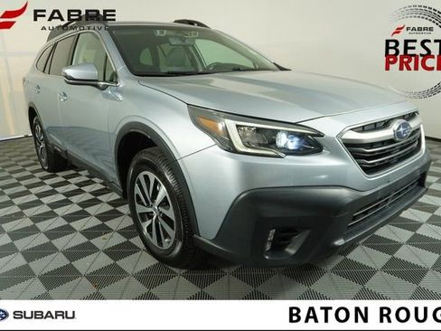 Used 2022 Subaru Outback Premium image 1