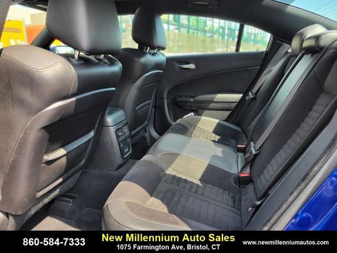 Used 2019 Dodge Charger Scat Pack w/ Daytona Edition Group image 16