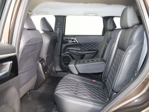 Used 2022 Mitsubishi Outlander SEL AWD/4WD image 48