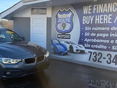 Used 2018 BMW 320i xDrive Sedan w/ Convenience Package