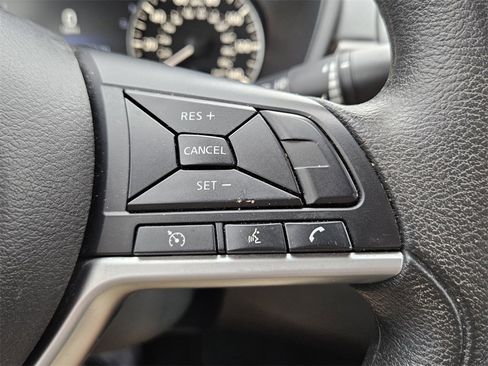 Used 2023 Nissan Altima 2.5 SV image 24