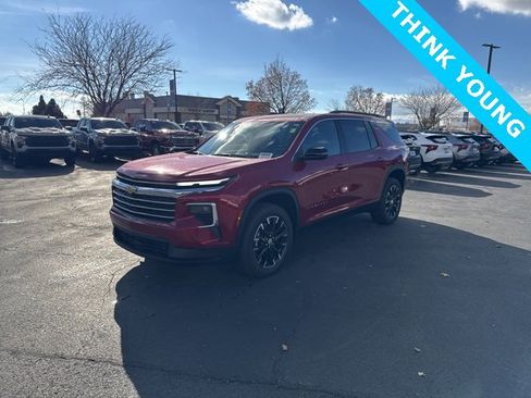 New 2026 Chevrolet Traverse LT w/ Sun and Wheel Package image 3