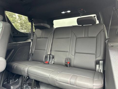 Used 2024 Chevrolet Tahoe RST w/ Luxury Package RWD image 39