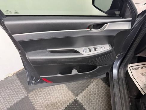 Used 2020 Hyundai Palisade SEL w/ Convenience Package FWD image 19