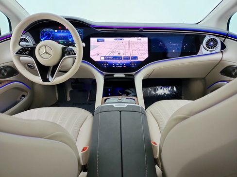 Certified 2025 Mercedes-Benz EQS 450+ Sedan image 24