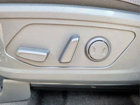 New 2026 Kia Sorento EX FWD image 30