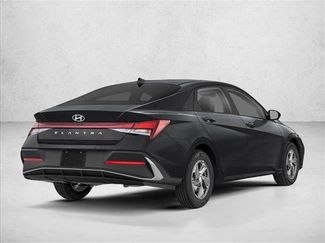 New 2026 Hyundai Elantra SE FWD video 2