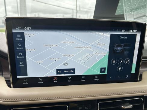 Used 2022 Lincoln Nautilus Reserve AWD/4WD image 24