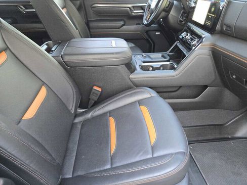 Certified 2025 GMC Sierra 2500 AT4 w/ Technology Package image 14