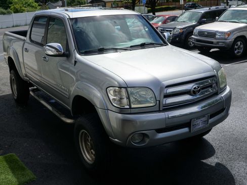 Used 2004 Toyota Tundra SR5 image 9