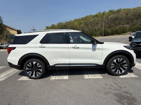 New 2026 Ford Explorer Platinum AWD/4WD image 4