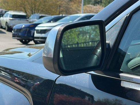 Used 2016 GMC Terrain Denali image 12