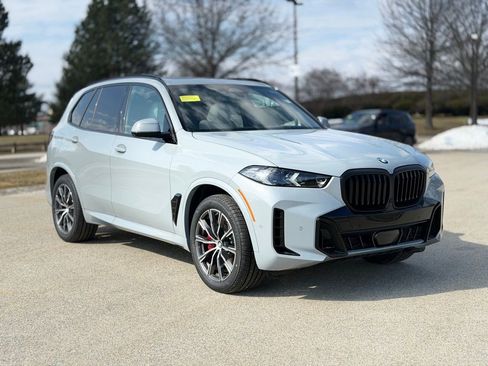 New 2026 BMW X5 xDrive40i w/ M Sport Package AWD/4WD image 8