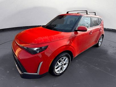 Used 2023 Kia Soul LX w/ Option Group 015
