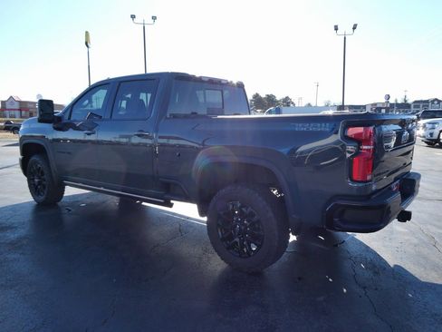 Certified 2025 Chevrolet Silverado 2500 LTZ w/ Trail Boss Package image 10