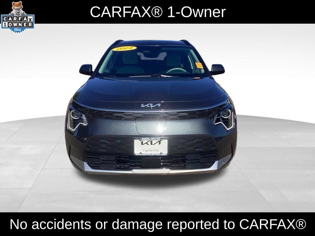 Certified 2023 Kia Niro Wind w/ Wind Preserve Package FWD image 2