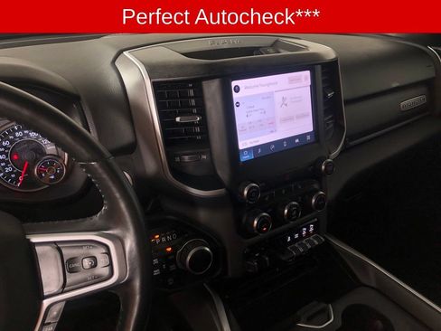 Used 2022 RAM 1500 Big Horn AWD/4WD image 3