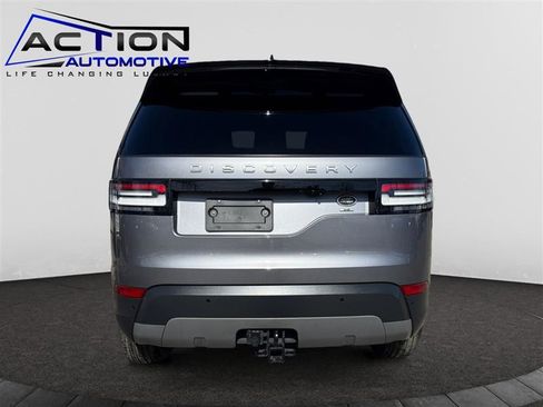 Used 2020 Land Rover Discovery SE image 7