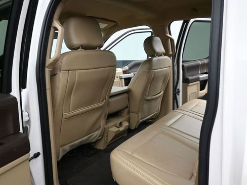 Used 2018 Ford F150 Lariat w/ Equipment Group 501A Mid image 10