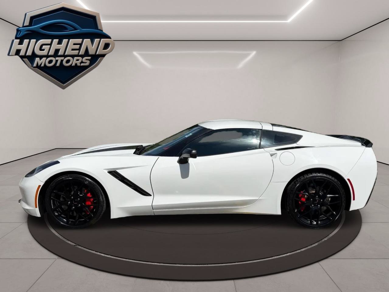 Used 2016 Chevrolet Corvette Stingray Coupe RWD image 3