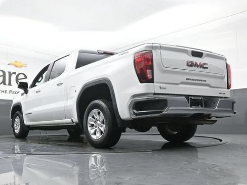 Used 2022 GMC Sierra 1500 SLE AWD/4WD image 5