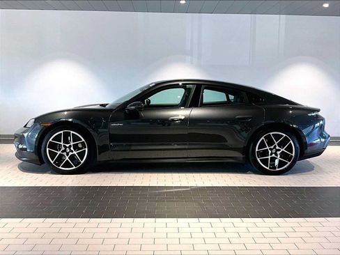 Used 2025 Porsche Taycan RWD image 2
