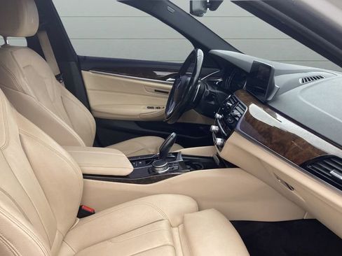 Used 2017 BMW 530i RWD image 20