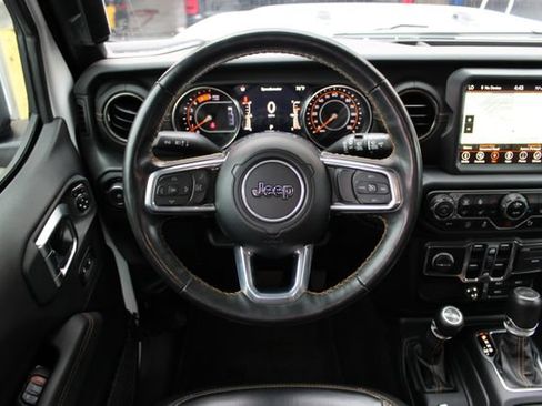 Used 2023 Jeep Wrangler Unlimited Sahara AWD/4WD image 20