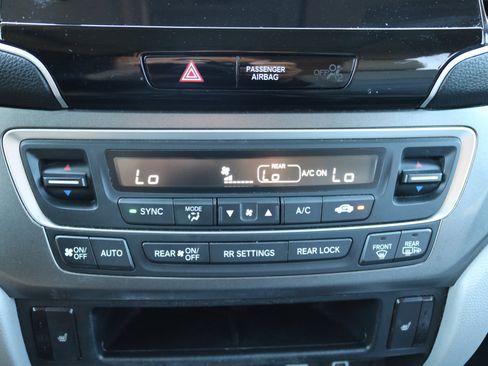 Used 2020 Honda Pilot EX-L image 31