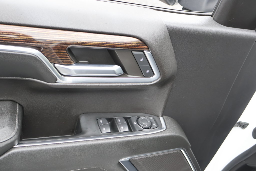Used 2023 GMC Sierra 1500 Elevation AWD/4WD image 19