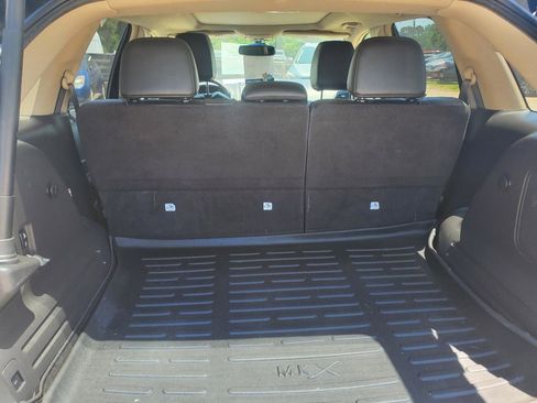 Used 2015 Lincoln MKX AWD w/ Equipment Group 102A image 11