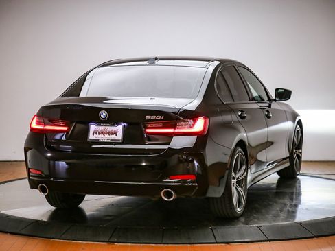 Certified 2023 BMW 330i Sedan w/ Premium Package RWD image 5