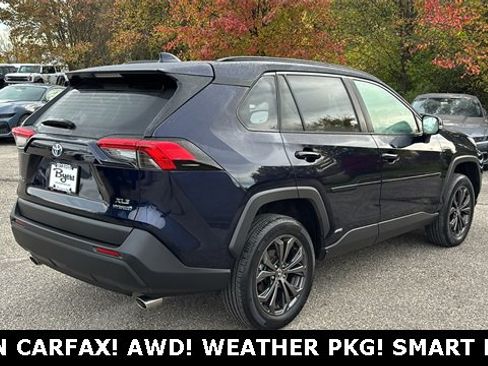 Used 2022 Toyota RAV4 XLE Premium image 29