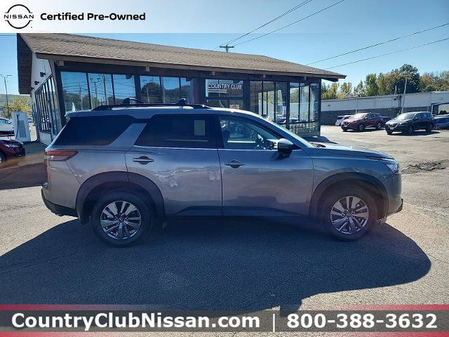 Certified 2025 Nissan Pathfinder SV AWD/4WD image 9