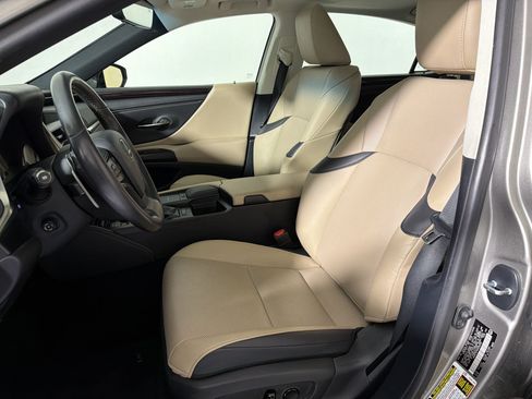 Used 2021 Lexus ES 350 w/ Premium Package FWD image 5
