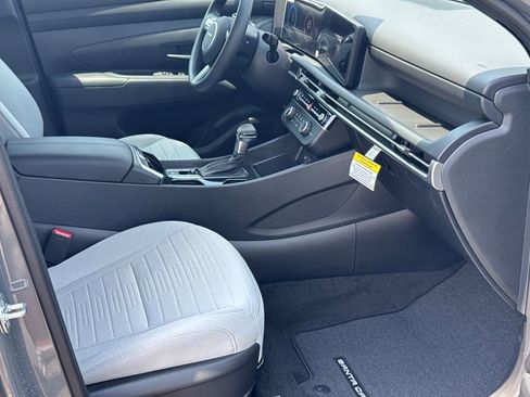 New 2026 Hyundai Santa Cruz SE FWD image 13