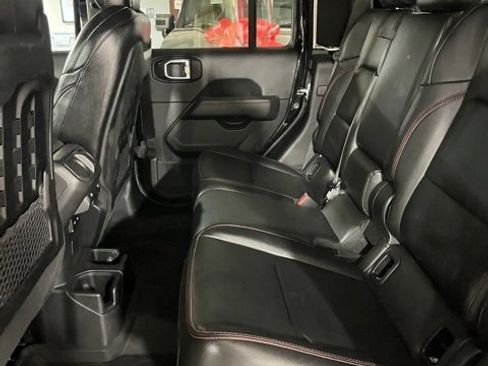 Used 2022 Jeep Gladiator Rubicon w/ LED Lighting Group image 10