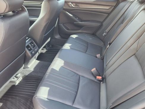 Used 2022 Honda Accord Touring image 23