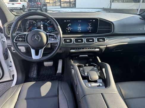 Certified 2022 Mercedes-Benz GLS 450 4MATIC image 13