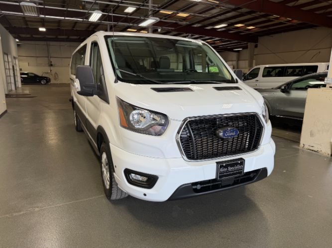 Used 2024 Ford Transit 350 XLT RWD image 7
