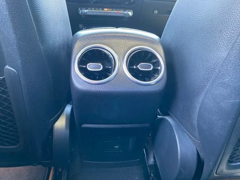 Used 2021 Mercedes-Benz A 220 image 21