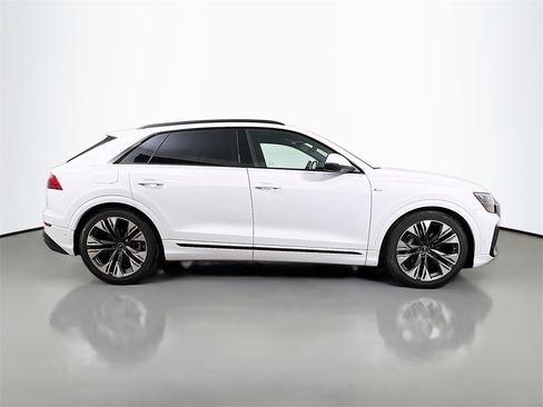 New 2026 Audi Q8 Premium Plus image 8