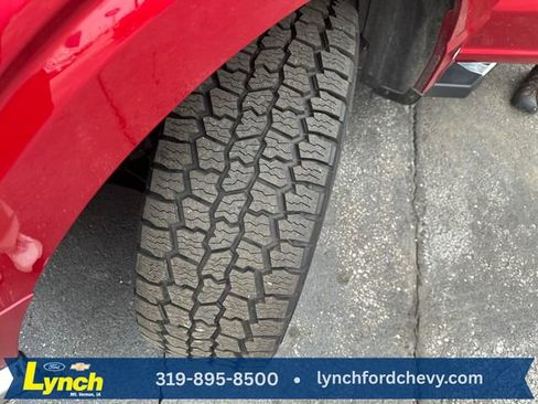 Used 2023 Ford F150 Lariat w/ Trailer Tow Package image 32