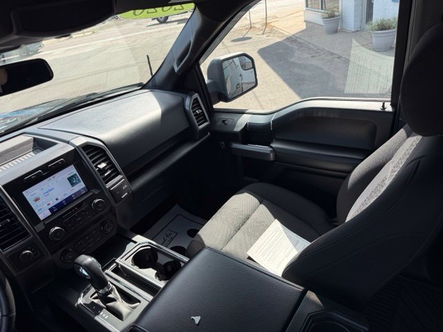 Used 2020 Ford F150 XLT w/ Equipment Group 302A Luxury AWD/4WD image 15