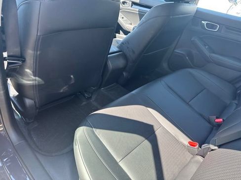Used 2024 Honda Civic EX-L image 10